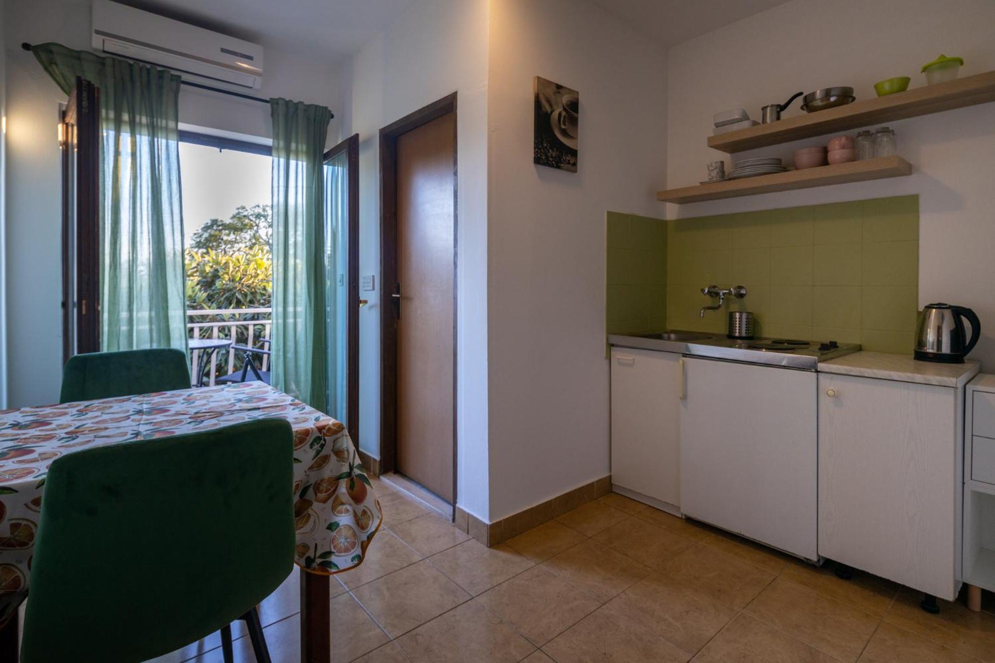 Apartments Gaja Green Ap Светі Филип-і-Яков Екстер'єр фото