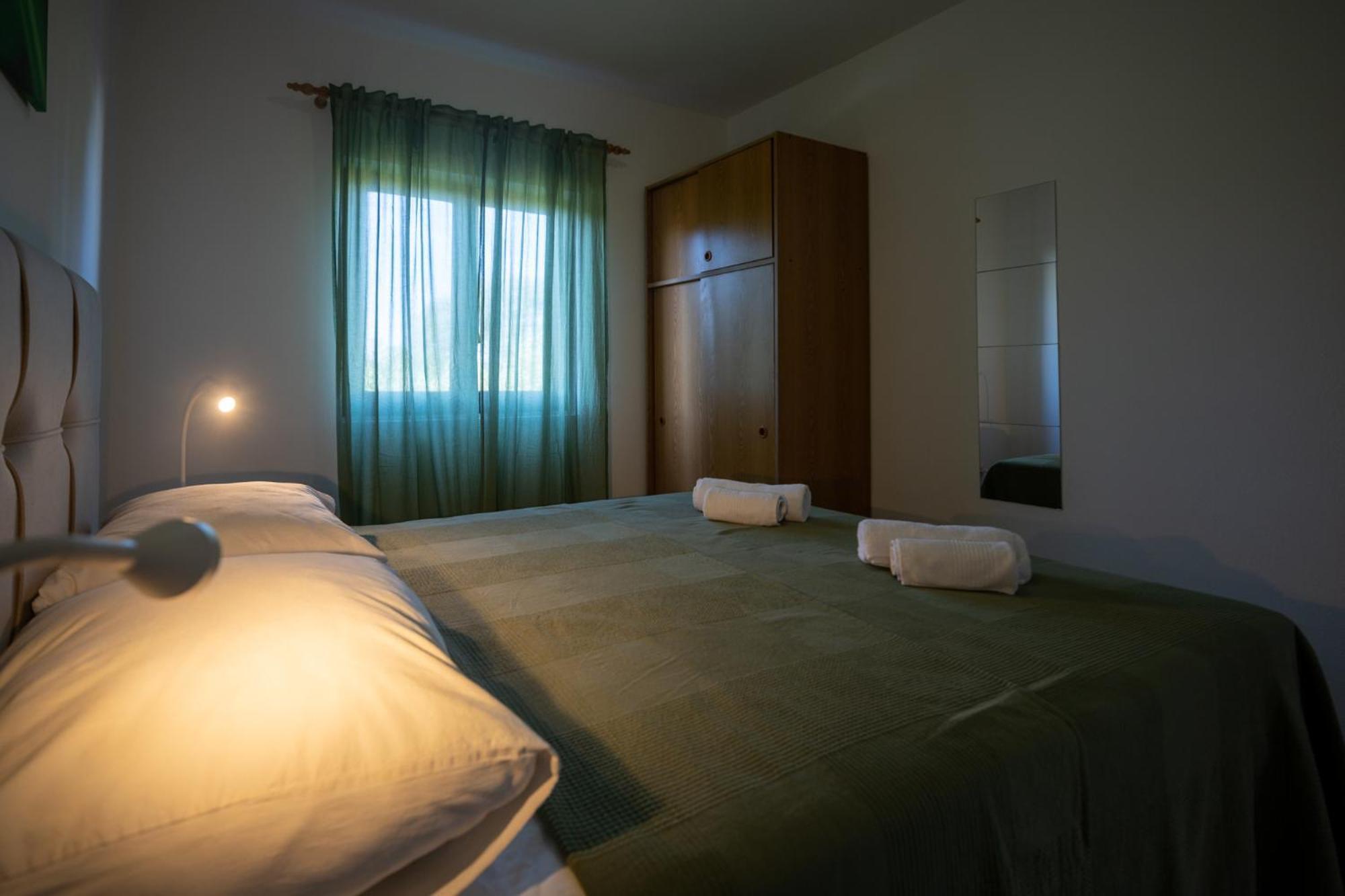 Apartments Gaja Green Ap Светі Филип-і-Яков Екстер'єр фото