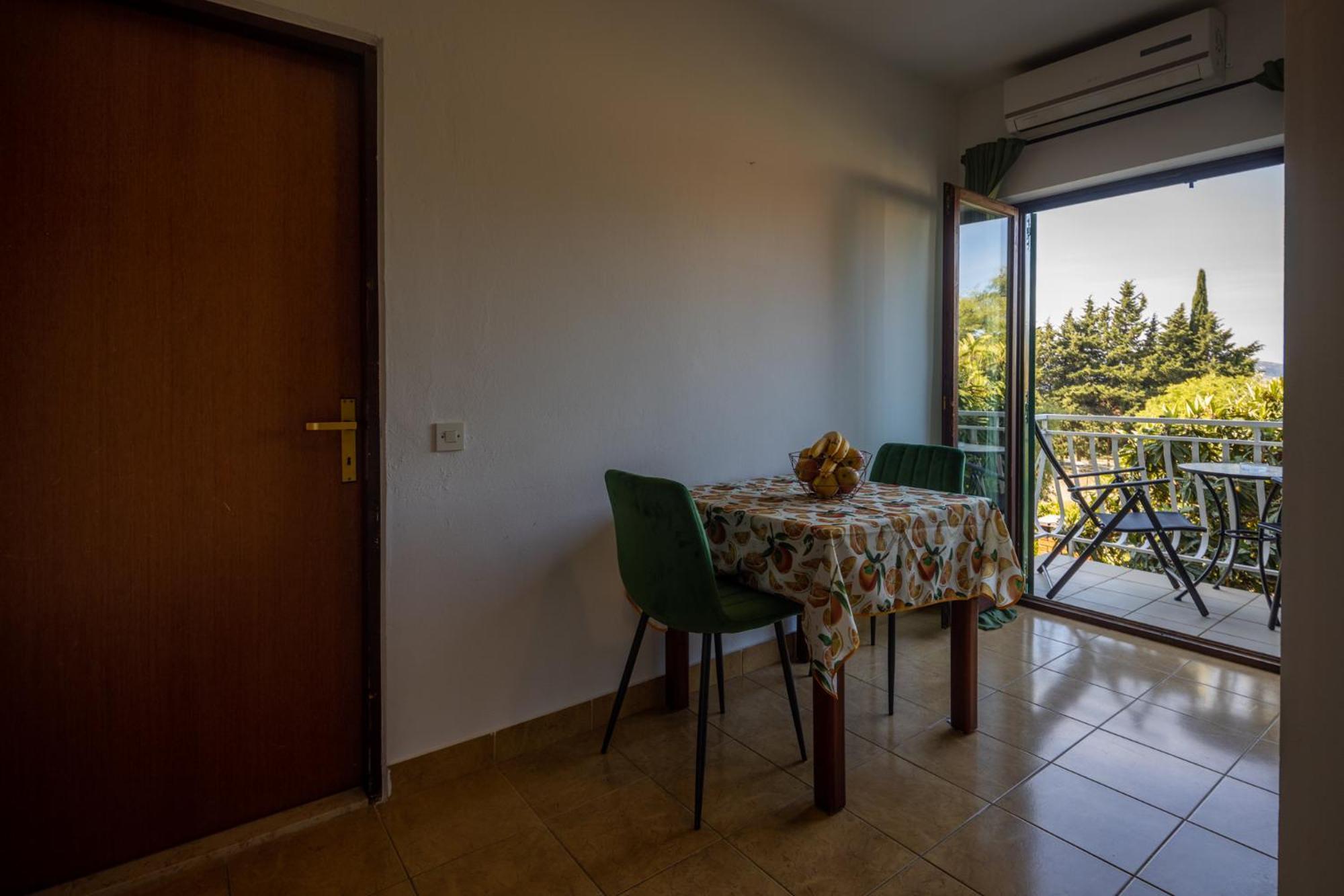 Apartments Gaja Green Ap Светі Филип-і-Яков Екстер'єр фото